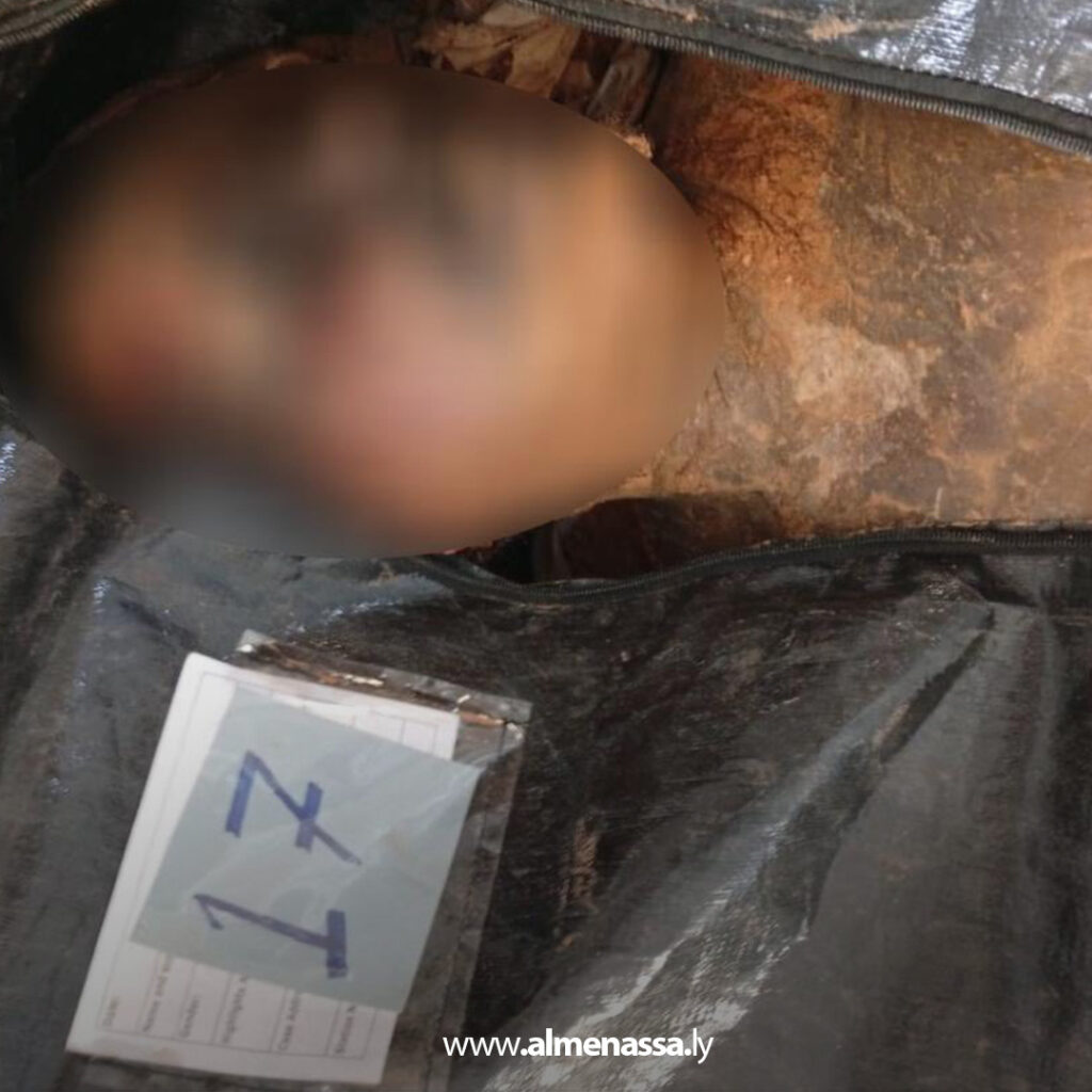 Extra 23.jpg7 23 إحالة متهم بجرائم الاتجار بالبشر وقتل مهاجرين إلى القضاء بعد تحرير 195 محتجزا وكشف مقابر جماعية