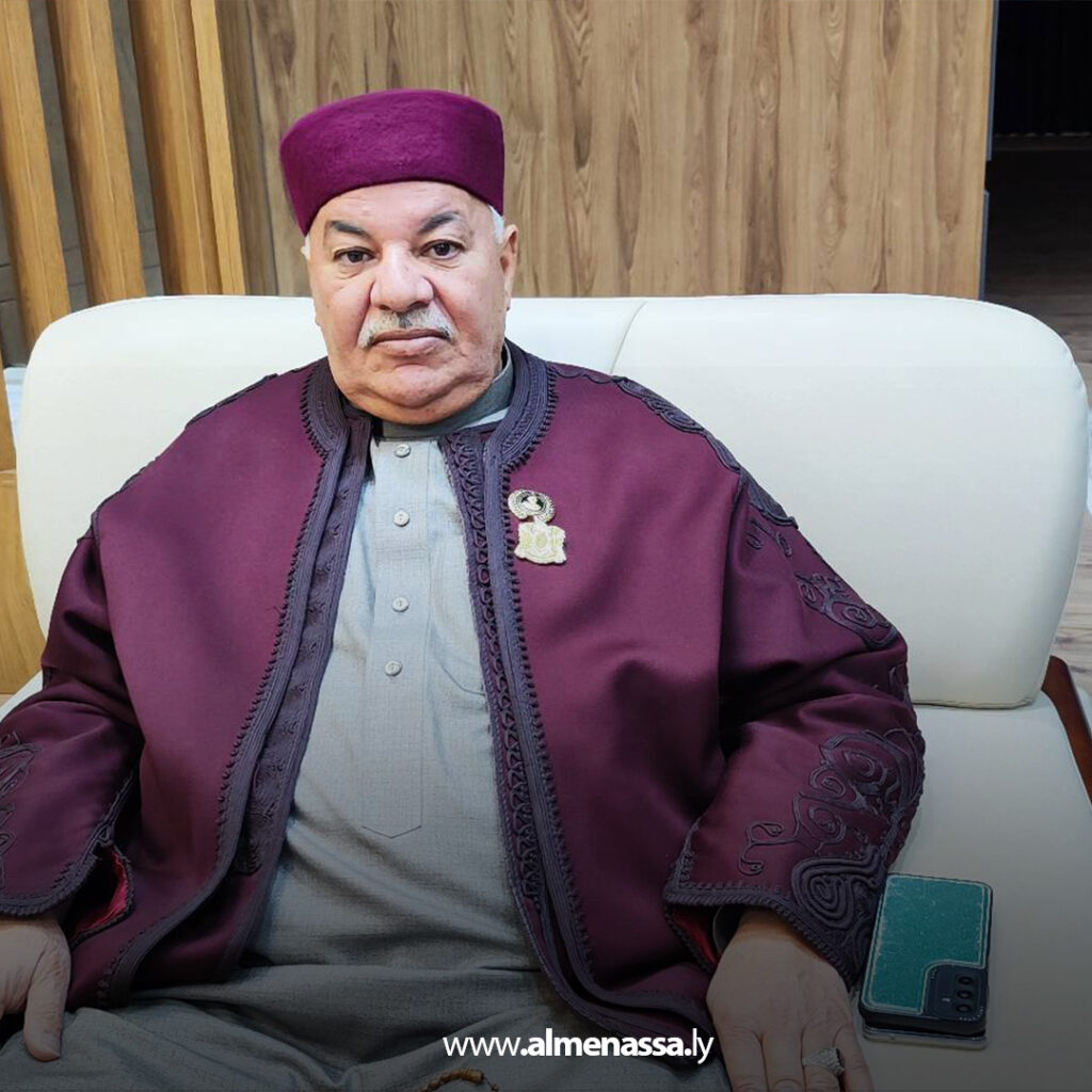 Extra 24 رئيس المجلس التسييري لطبرق يستقبل منسق القيادة العامة لمناقشة قضايا المنطقة