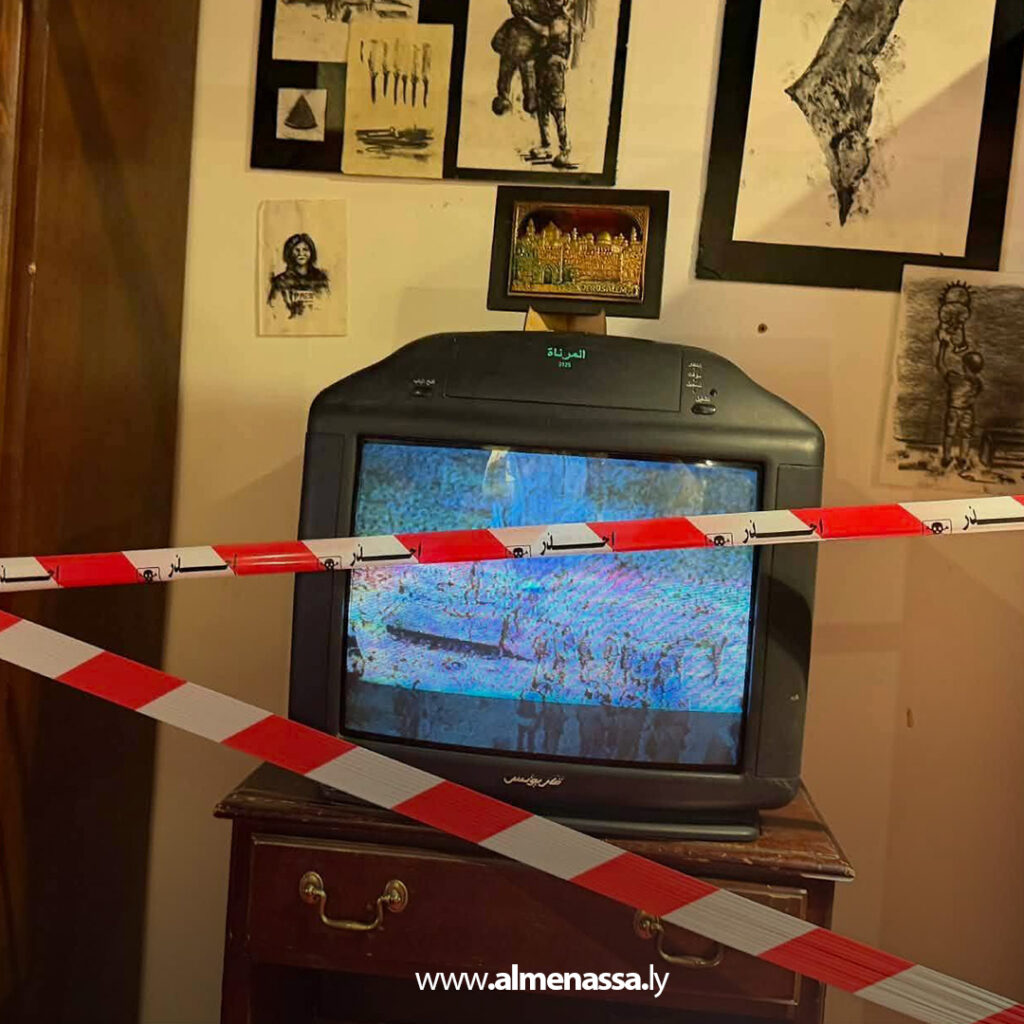 Extra 27 معرض "المحطة" لحكيم طليس قدّم خلاله الفن كوثيقة وجدارية للأسئلة المؤجَّلة