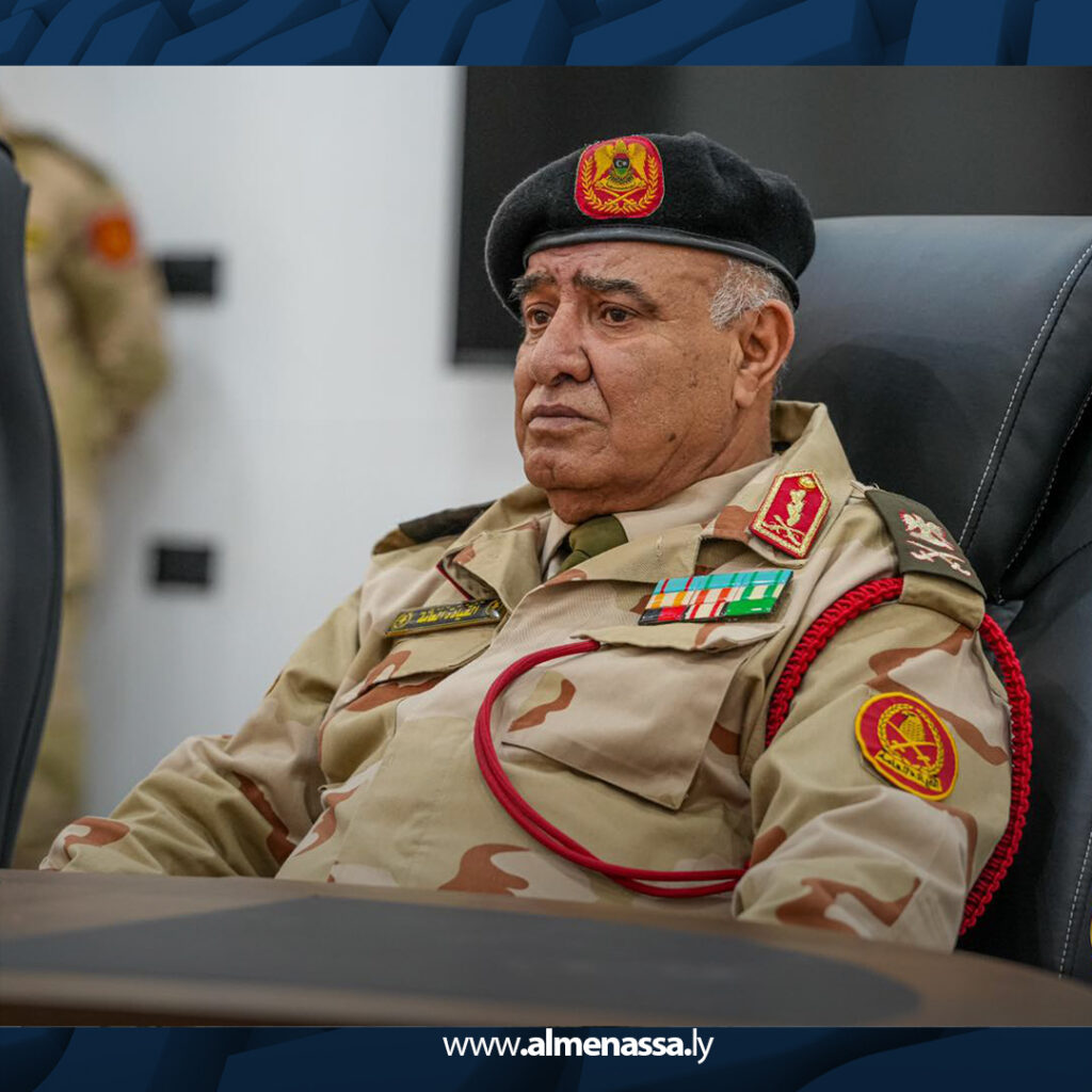 Extra 27.jpg9 27 معاون رئيس أركان القوات البرية يتفقد المنطقة العسكرية الوسطى ويطلع على جاهزية الوحدات وغرفة العمليات الأمنية
