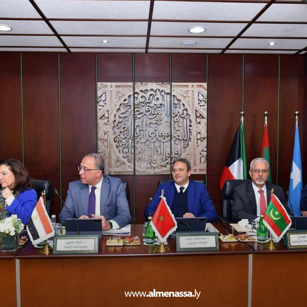 Extra 28.jpg3 28 الزيداني يشارك في اجتماع مجلس أمناء المعهد العربي للتخطيط بالكويت