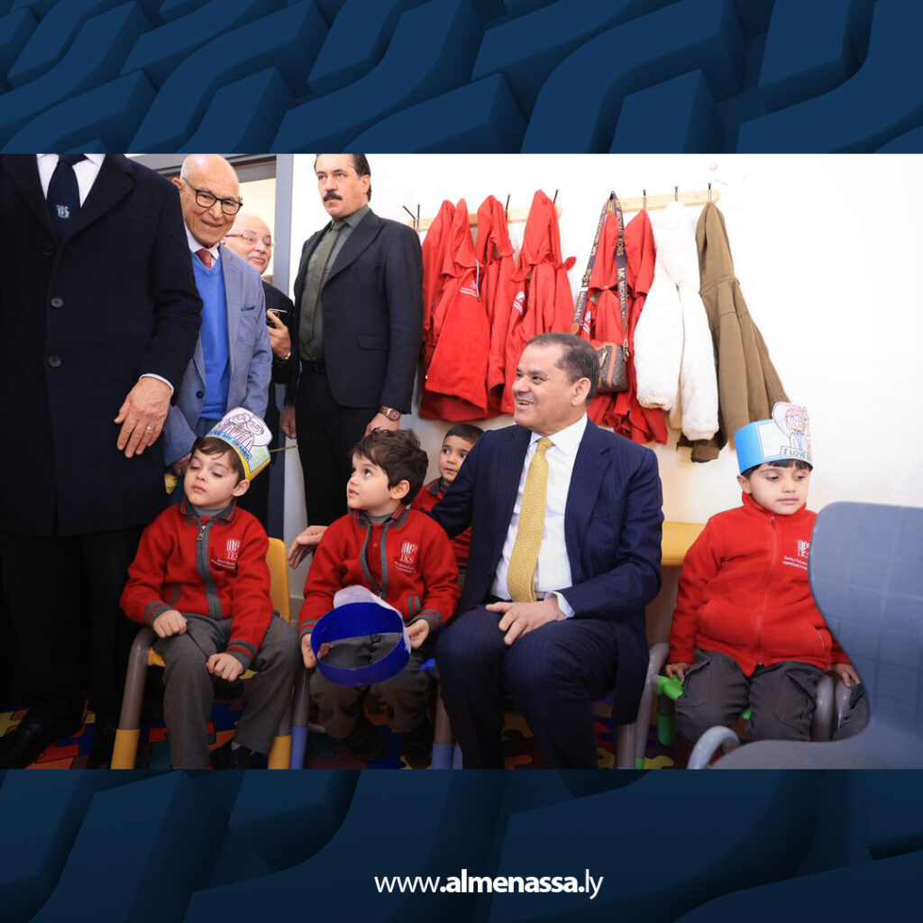 Extra 3.jpg6 3 الدبيبة يشارك أحفاده احتفالات يوم الأجداد بمصراتة