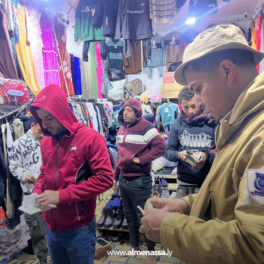 جهاز مكافحة الهجرة غير الشرعية بالمرج يواصل حملاته اليومية لضبط أوضاع الوافدين 1 Extra 32