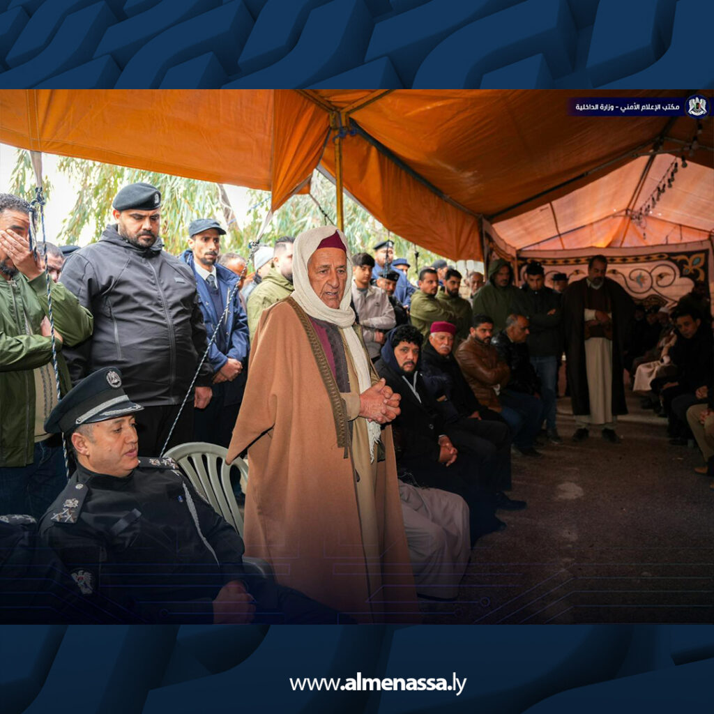 Extra 35.jpg4 35 نائب القائد العام يتكفل بعلاج أسرة متضررة من حريق منزل في البيضاء