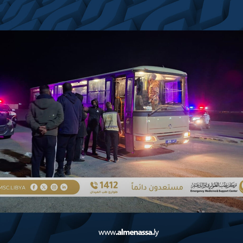 Extra 38.jpg6 38 إنقاذ 99 مهاجرا قبالة ميناء الخمس وتقديم الرعاية الطبية العاجلة لهم