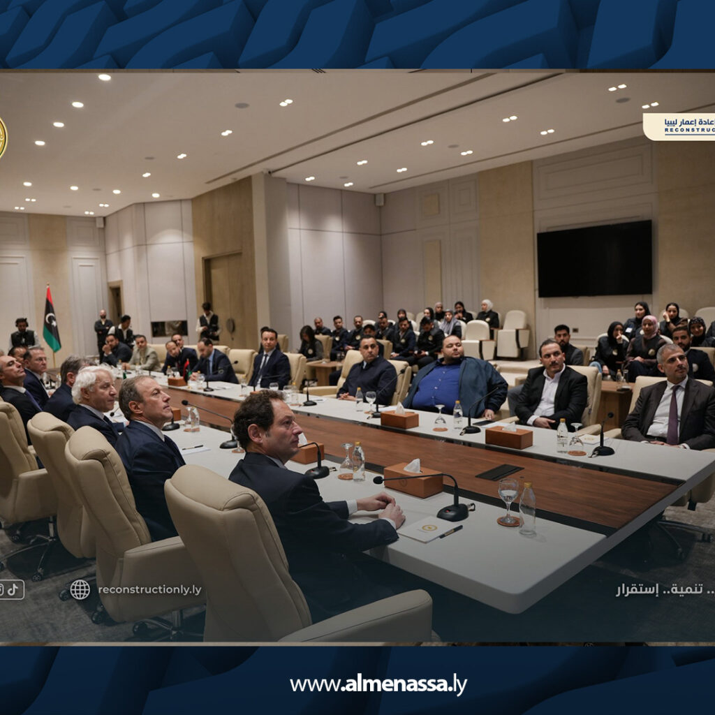 Extra 4.jpg15 4 المهندس بالقاسم حفتر يوقع عقودا صحية وبيئية كبرى مع شركة إيطالية