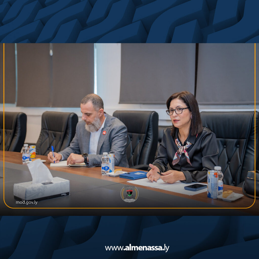 Extra 42.jpg3 42 وزارة الدفاع تبحث مع الأمم المتحدة سبل التعاون في إزالة مخلفات الحروب وتنظيم الأسلحة