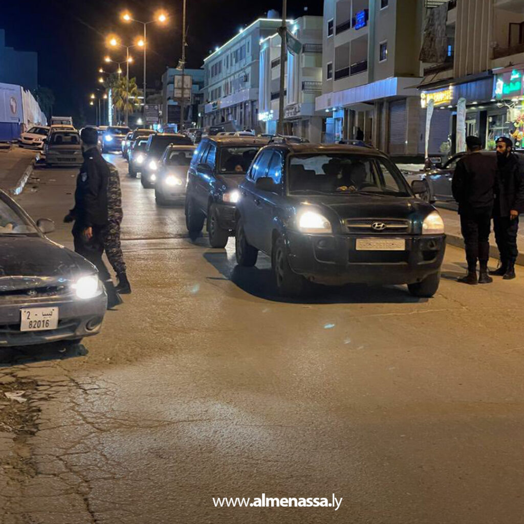 Extra 43 حملة أمنية بالجبل الأخضر تستهدف المركبات المخالفة وتُسفر عن حجز عدد منها