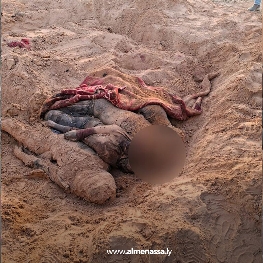 Extra 48.jpg4 48 إحالة متهم بجرائم الاتجار بالبشر وقتل مهاجرين إلى القضاء بعد تحرير 195 محتجزا وكشف مقابر جماعية