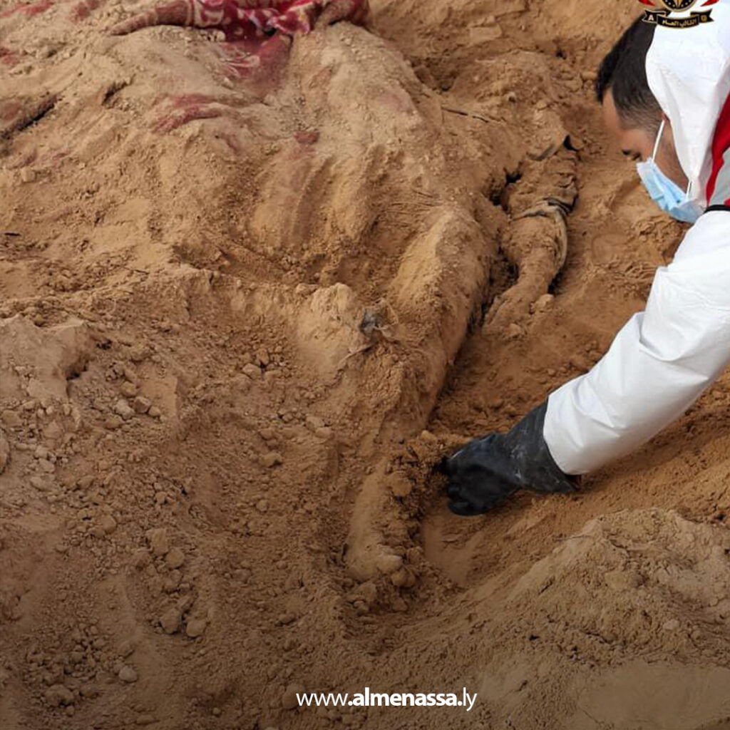 Extra 55.jpg11 55 إحالة متهم بجرائم الاتجار بالبشر وقتل مهاجرين إلى القضاء بعد تحرير 195 محتجزا وكشف مقابر جماعية