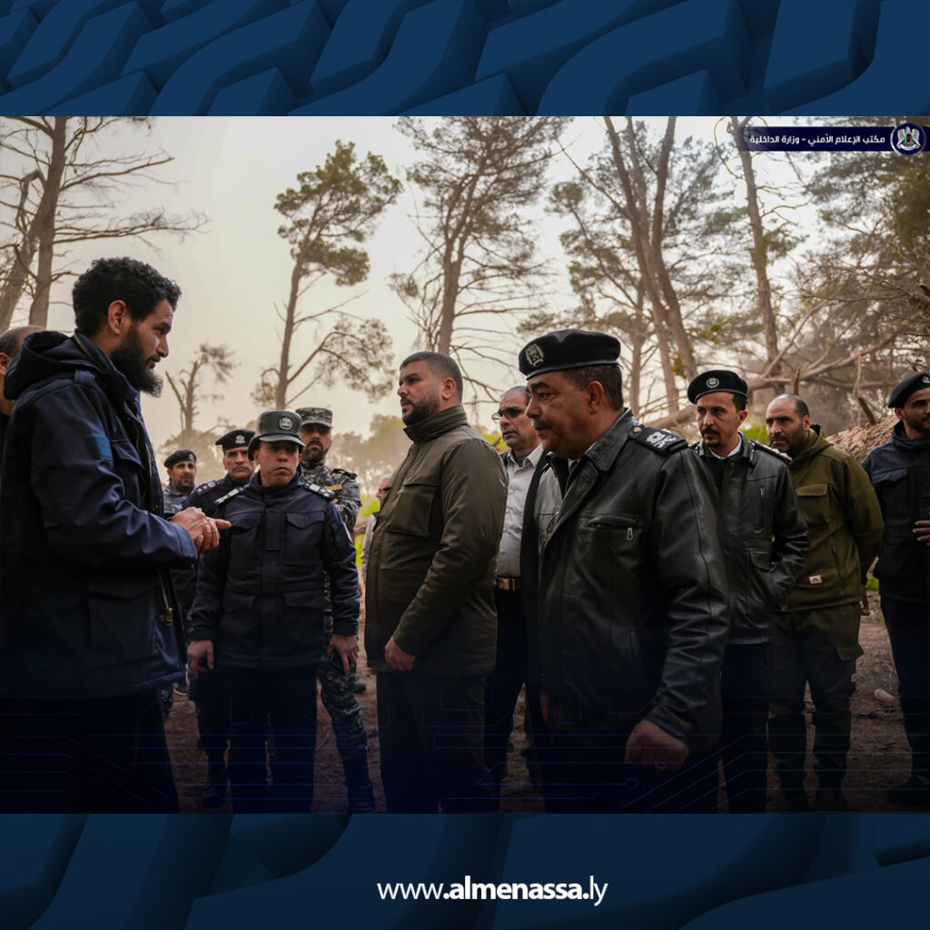 Extra 6.jpg15 6 اللجنة العليا للطوارئ تزور شحات لإجلاء المتضررين من العاصفة ومعالجة الأوضاع الإنسانية