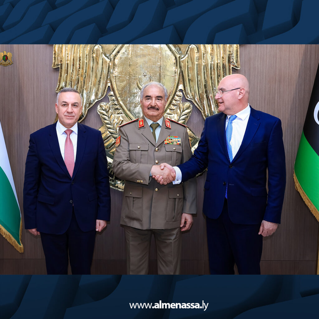 Extra 61.jpg11 61 القائد العام يستقبل وفدا رفيع المستوى من المملكة الأردنية الهاشمية