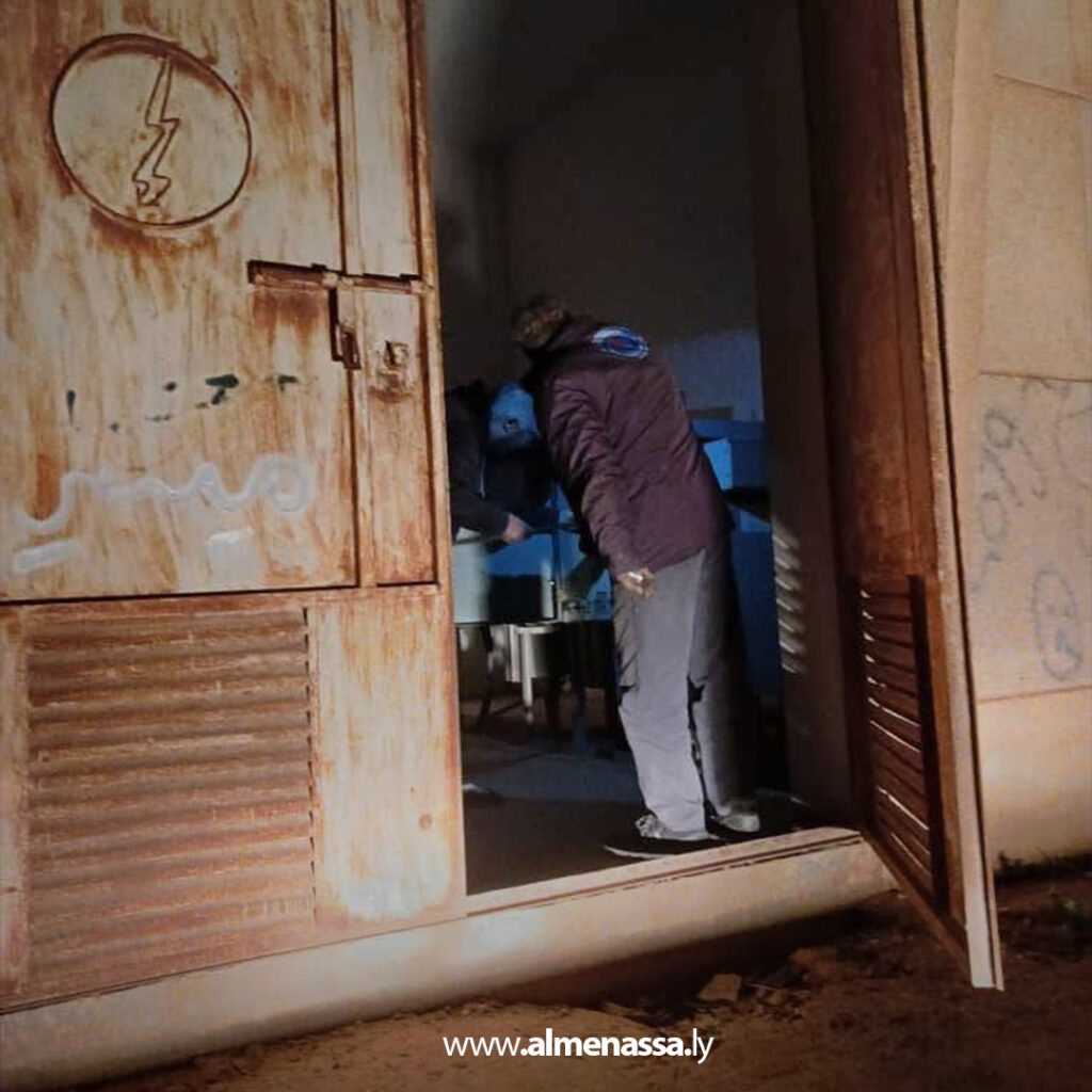 Extra 65.jpg4 65 إصلاح عاجل للشبكة الكهربائية في الجبل الأخضر بعد العاصفة الأخيرة