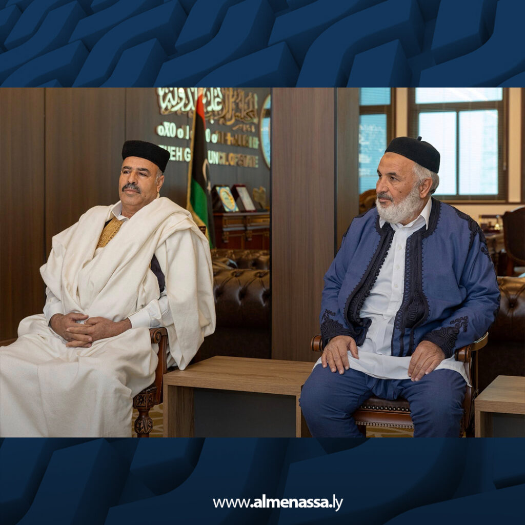 Extra 86.jpg2 86 رئيس الأعلى للدولة يلتقي شيوخ قبيلة أولاد بوسيف لمناقشة الخدمات والمصالحة الوطنية