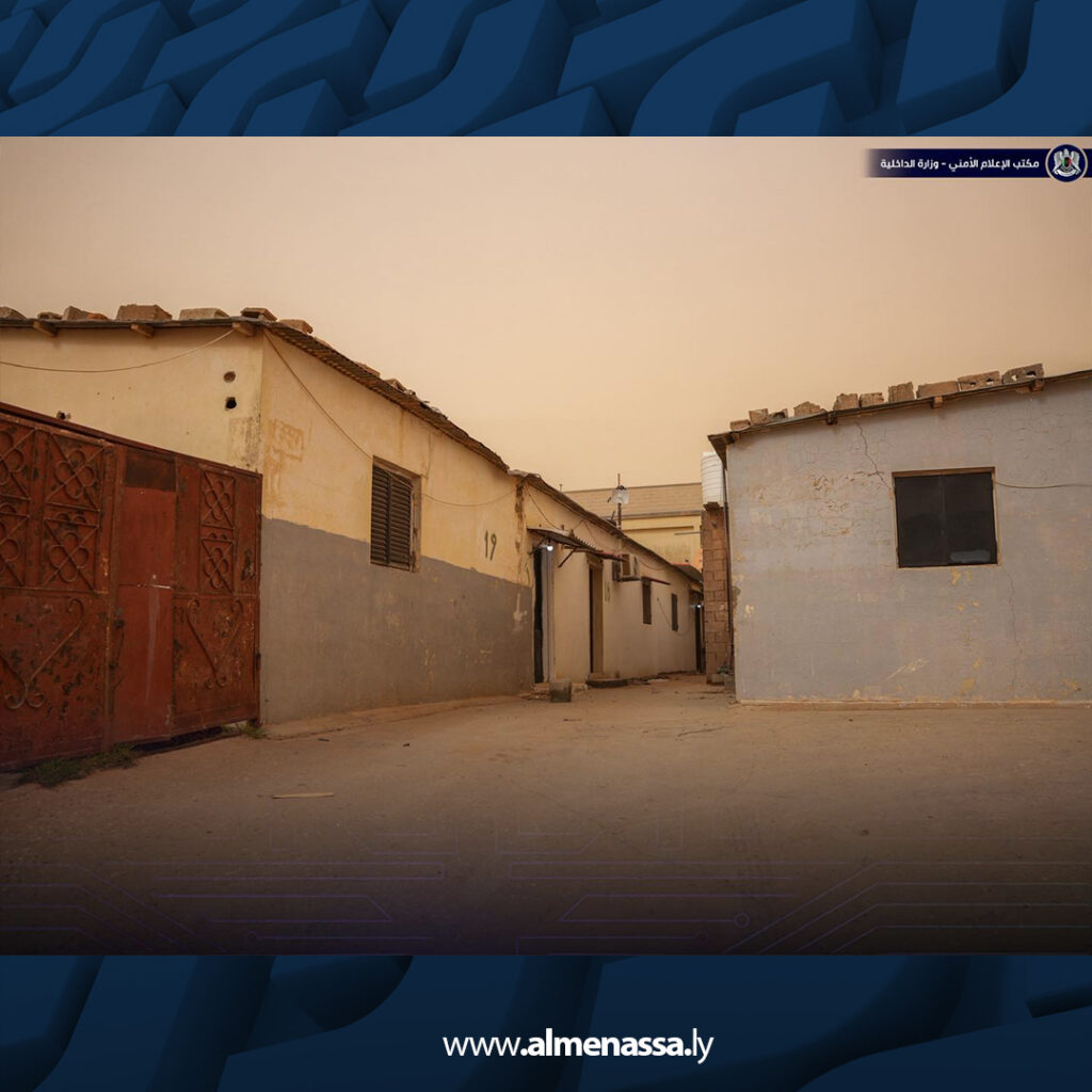 Extra 88.jpg3 88 اللجنة العليا للطوارئ تزور شحات لإجلاء المتضررين من العاصفة ومعالجة الأوضاع الإنسانية