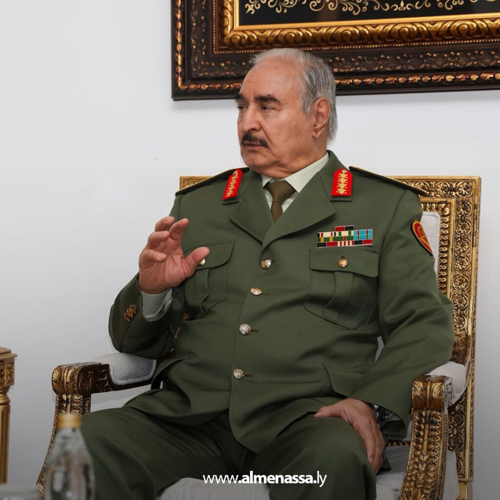 Extra.jpg11111111111111111 القائد العام يبحث المستجدات العسكرية وخطط رفع الجاهزية مع رؤساء الأركان