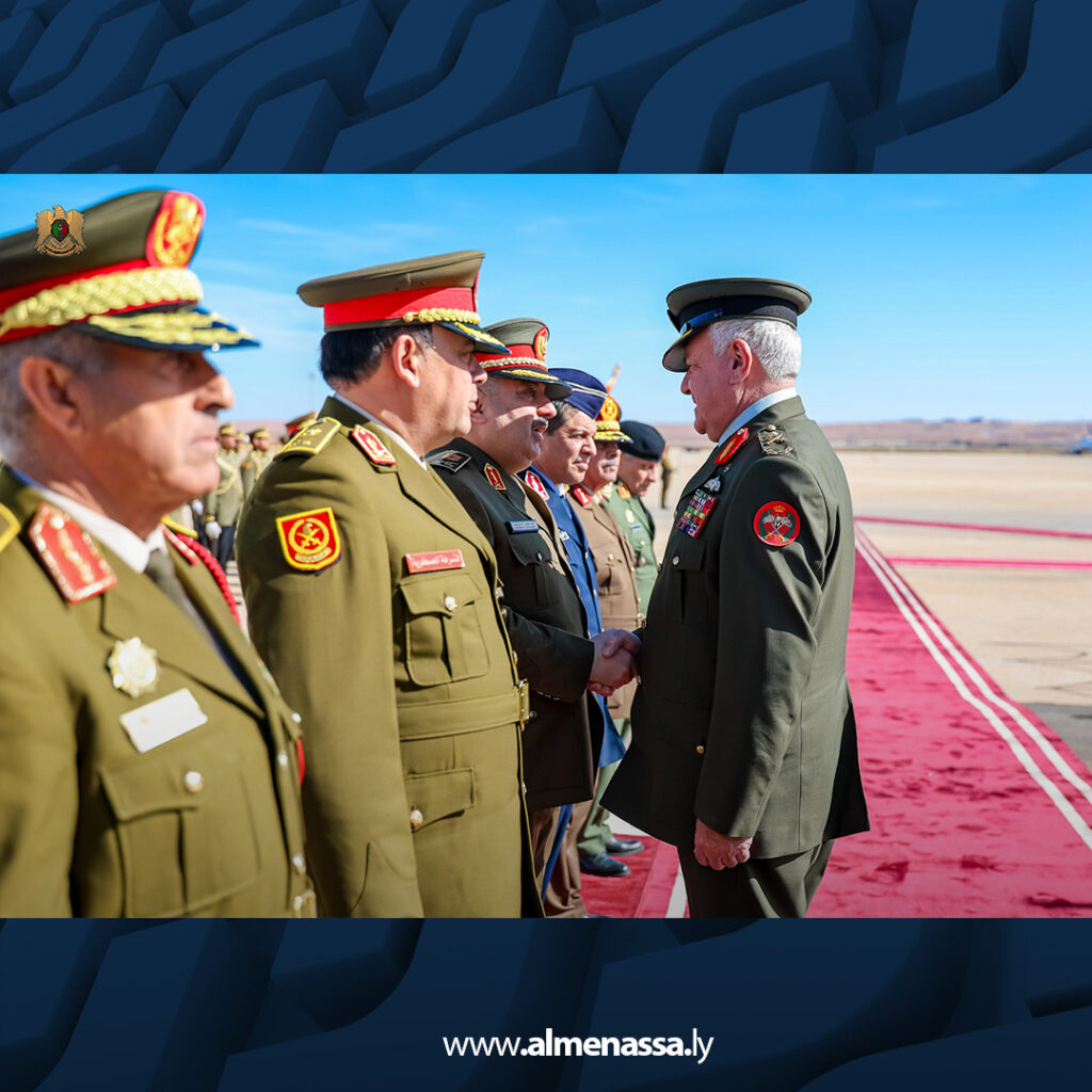 Extra.jpg42 القائد العام يستقبل وفدا رفيع المستوى من المملكة الأردنية الهاشمية