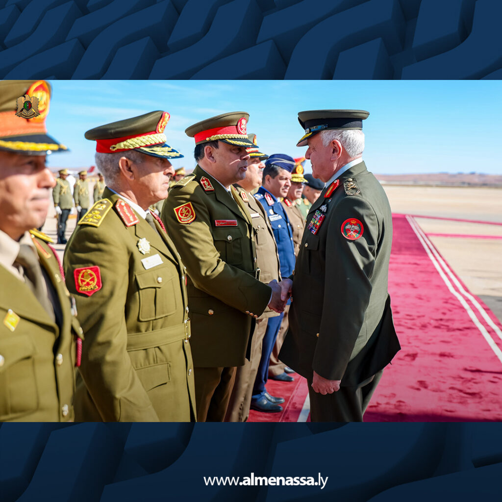 Extra.jpg43 القائد العام يستقبل وفدا رفيع المستوى من المملكة الأردنية الهاشمية