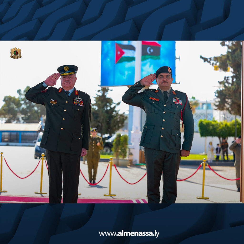 Extra.jpg61 القائد العام يستقبل وفدا رفيع المستوى من المملكة الأردنية الهاشمية