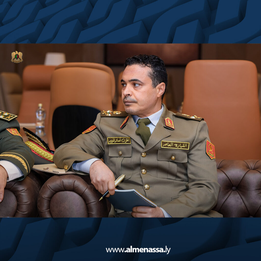 Extra.jpg67 القائد العام يستقبل وفدا رفيع المستوى من المملكة الأردنية الهاشمية