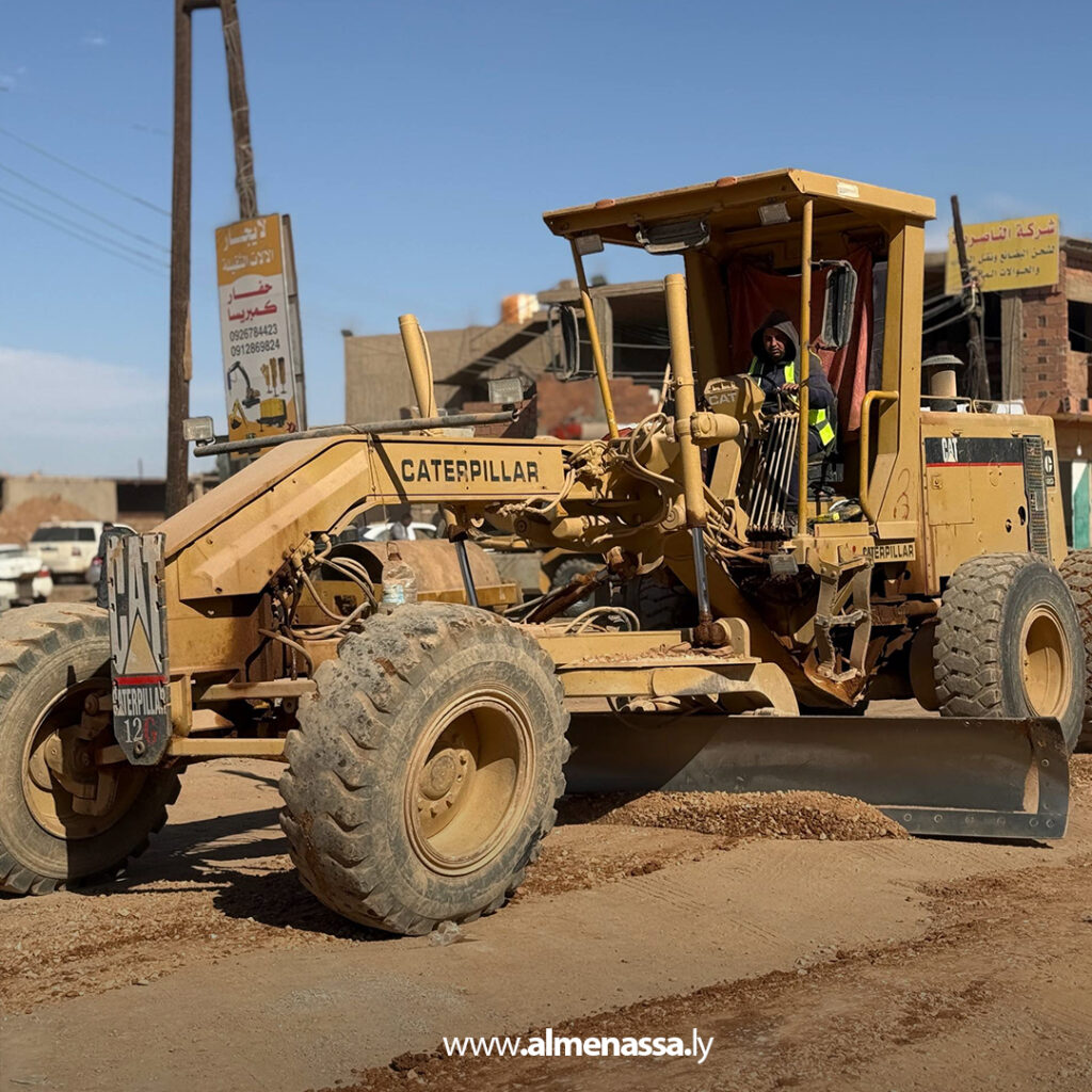 Extra 1.jpg18 1 مشروع طريق براك سبها: تقدم ملحوظ في الرصف بطول 14 كيلومترًا