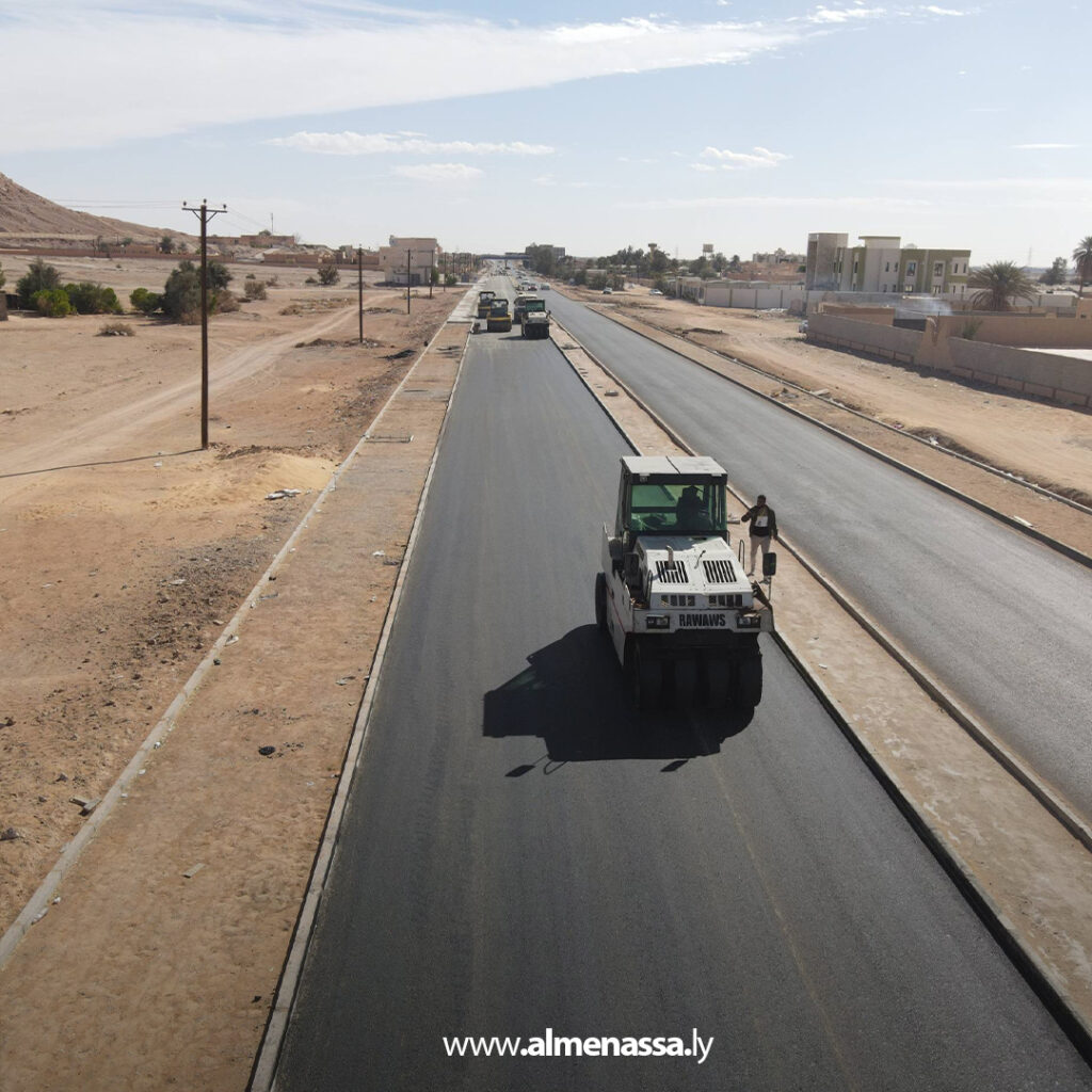 Extra 1.jpg25 1 مشروع طريق براك سبها: تقدم ملحوظ في الرصف بطول 14 كيلومترًا