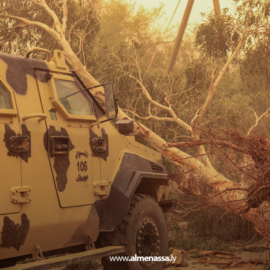 Extra 1.jpg27 1 القوات المسلحة تتدخل لمواجهة آثار العاصفة في بنغازي والبيضاء