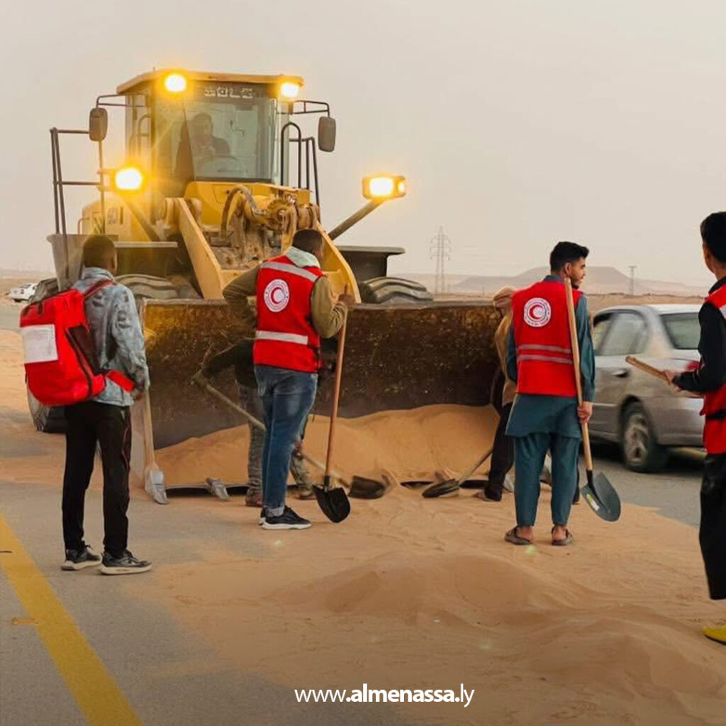 Extra 18.jpg3 18 الهلال الأحمر الليبي يستجيب للتقلبات الجوية في وادي الشاطئ
