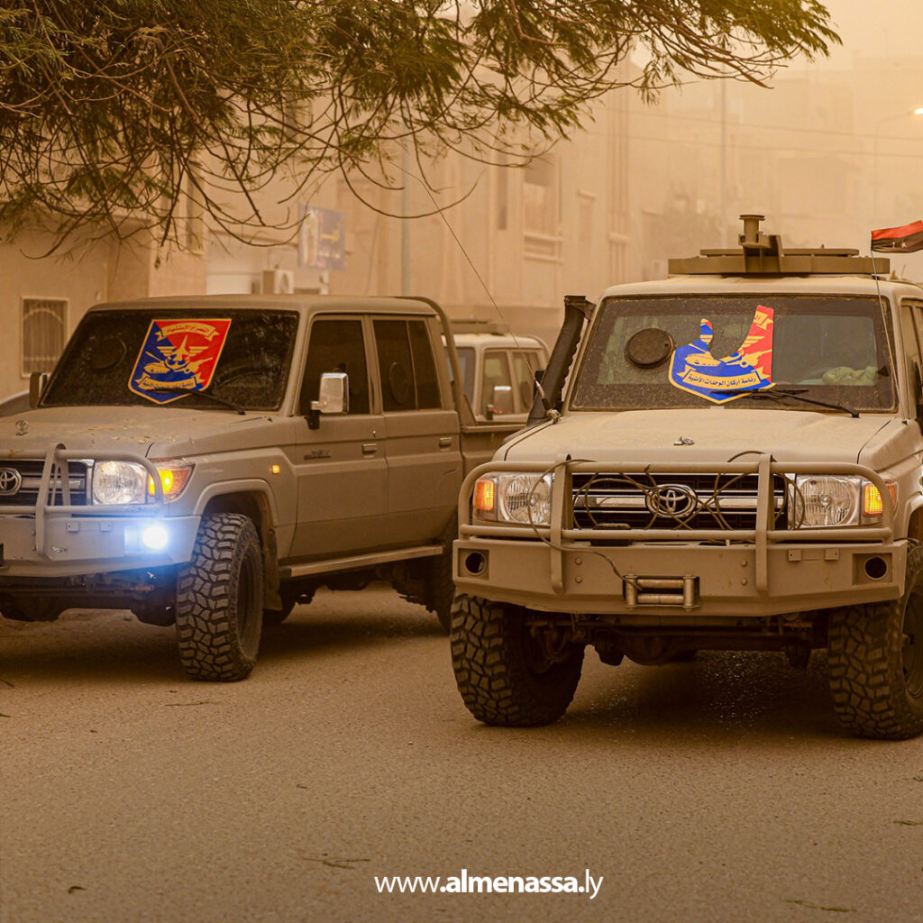 Extra 2.jpg14 2 القوات المسلحة تتدخل لمواجهة آثار العاصفة في بنغازي والبيضاء