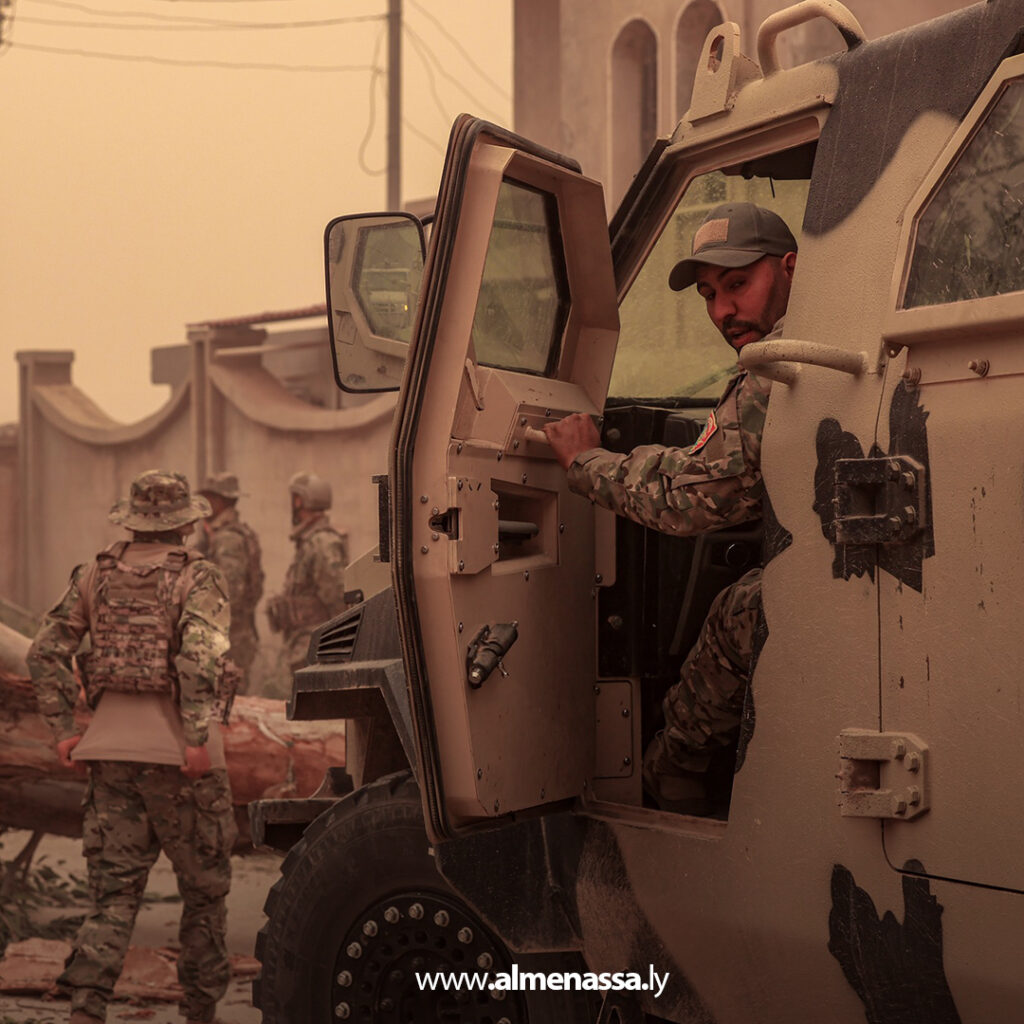 Extra 3.jpg11 3 القوات المسلحة تتدخل لمواجهة آثار العاصفة في بنغازي والبيضاء