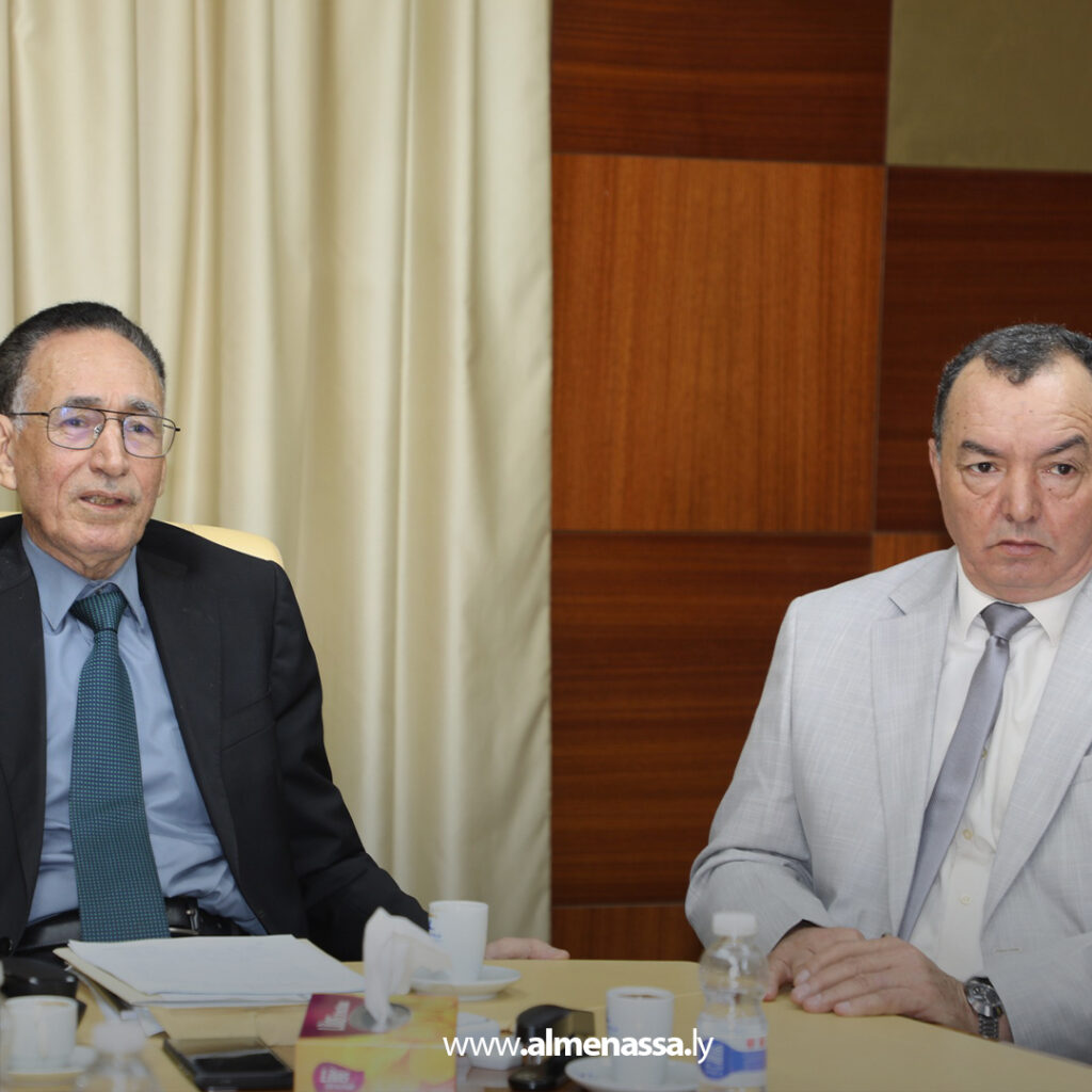 Extra 3.jpg3 3 وزير الاقتصاد والتجارة يتابع تنظيم السوق المحلي وضبط الأسعار