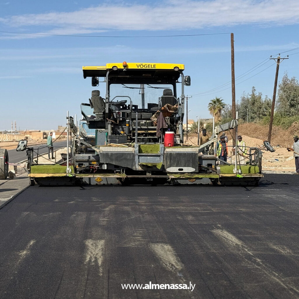 Extra 5.jpg5 5 مشروع طريق براك سبها: تقدم ملحوظ في الرصف بطول 14 كيلومترًا