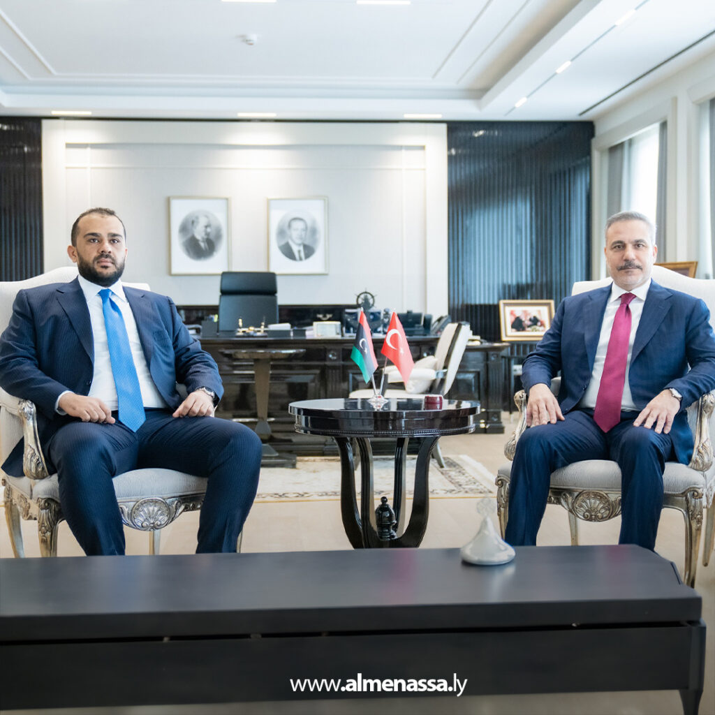 Extra 68 الزوبي يبحث مع وزير الخارجية التركي التعاون العسكري وبرامج التدريب