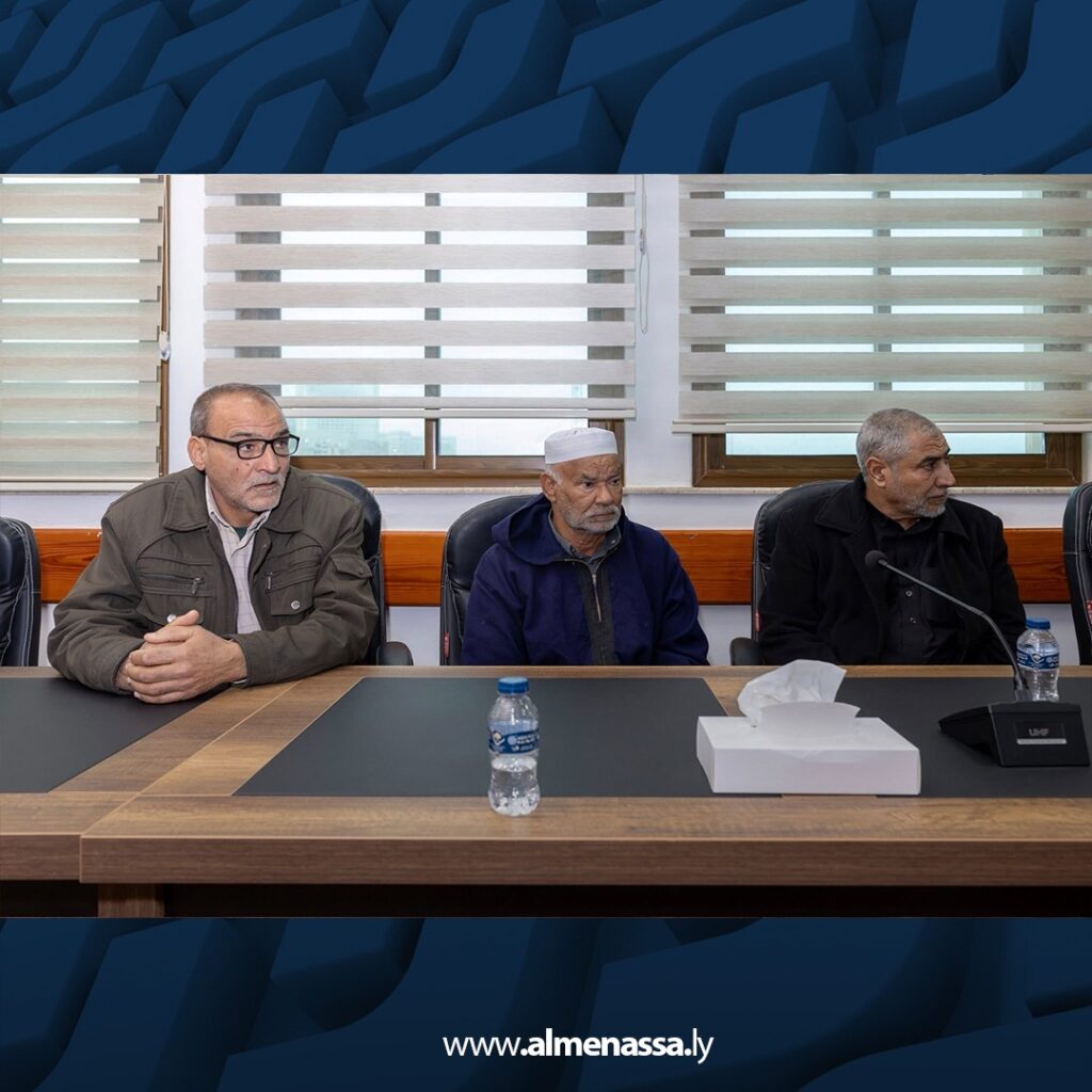 WhatsApp Image 2026 01 20 at 10.10.39 PM 3 رئيس المجلس الأعلى للدولة يبحث مع وجهاء حي الهداية بقصر بن غشير الأوضاع الخدمية وسبل معالجتها