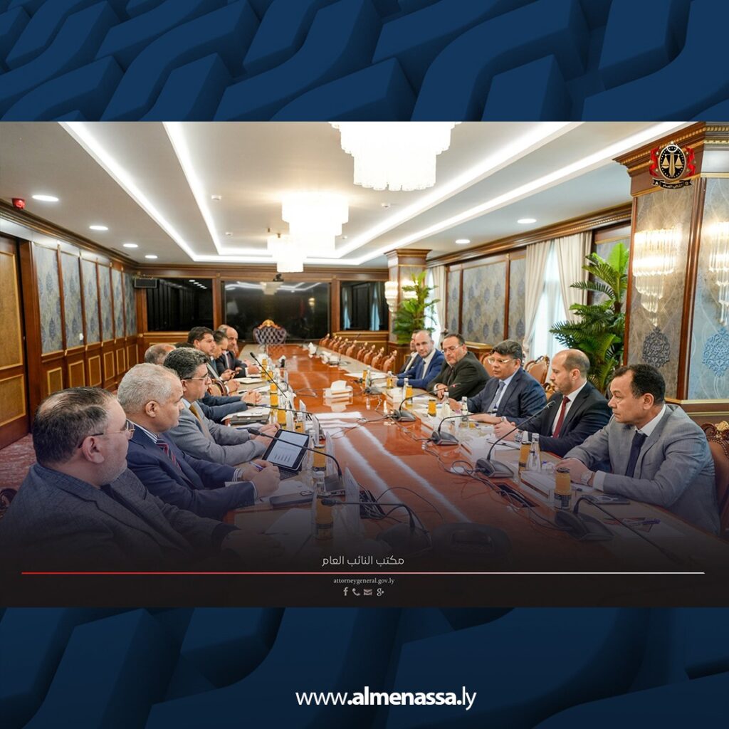 WhatsApp Image 2026 01 20 at 11.44.45 PM النائب العام يبحث مع مسؤولي الدولة تداعيات اختلال إدارة المشتقات النفطية والاقتصاد الوطني