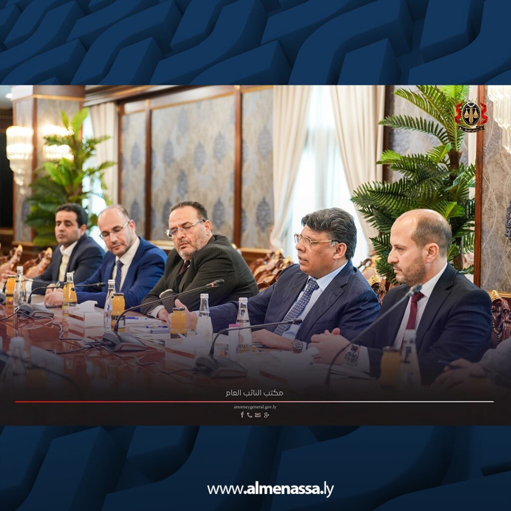 WhatsApp Image 2026 01 20 at 11.44.46 PM النائب العام يبحث مع مسؤولي الدولة تداعيات اختلال إدارة المشتقات النفطية والاقتصاد الوطني