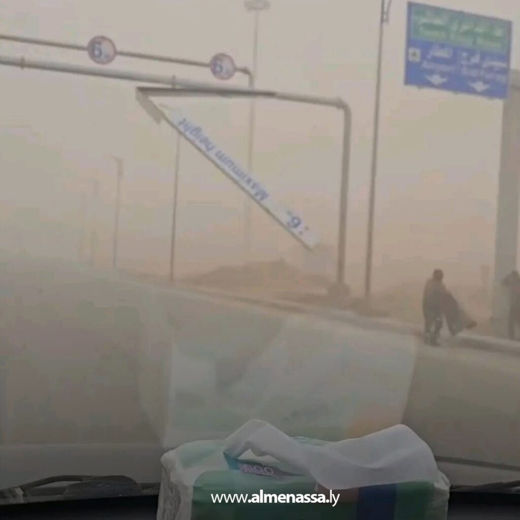 مراقب تعليم بنغازي يعلن الاربعاء والخميس عطلة لتجهيز المدارس بعد موجة الأتربة