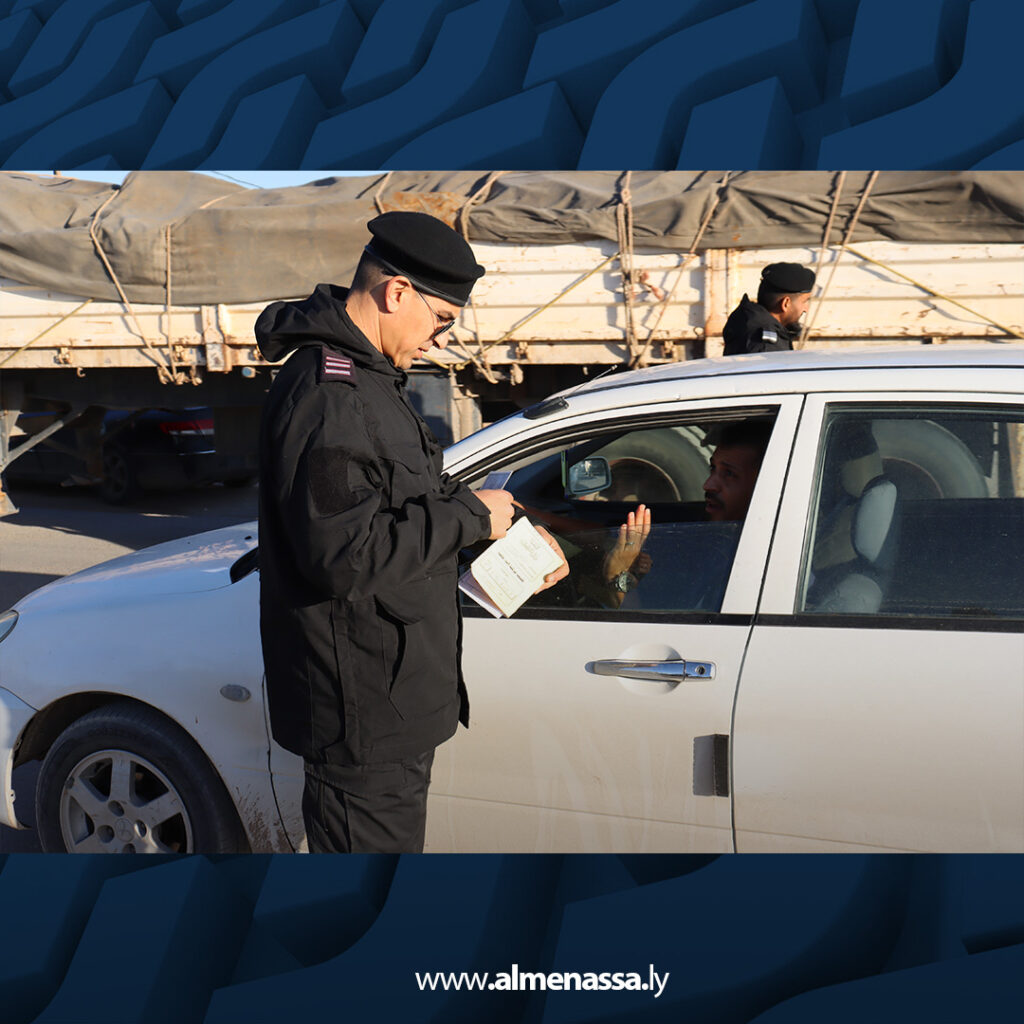 extra Recovered 14.jpg1 14 حملة مرورية مستمرة على السيارات غير المزودة بلوحات في الجفارة والعزيزية