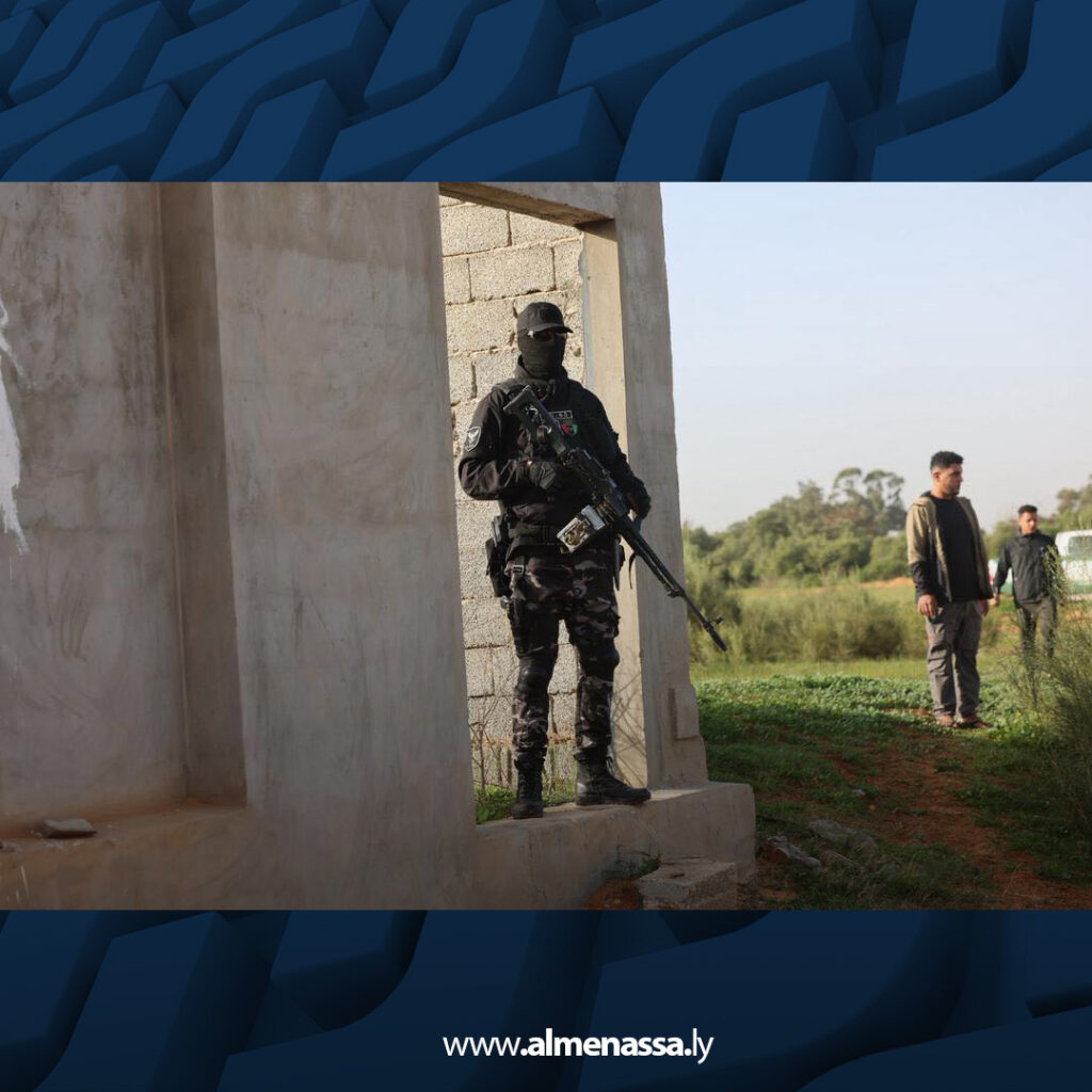 extra Recovered 14.jpg4 14 إزالة التعديات عن مشروع قصر خيار الزراعي وإعادة المزارع للمنتفعين