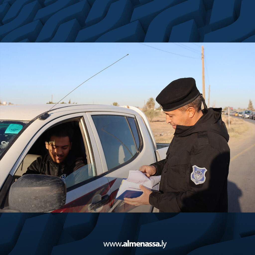 extra Recovered 20.jpg6 20 حملة مرورية مستمرة على السيارات غير المزودة بلوحات في الجفارة والعزيزية