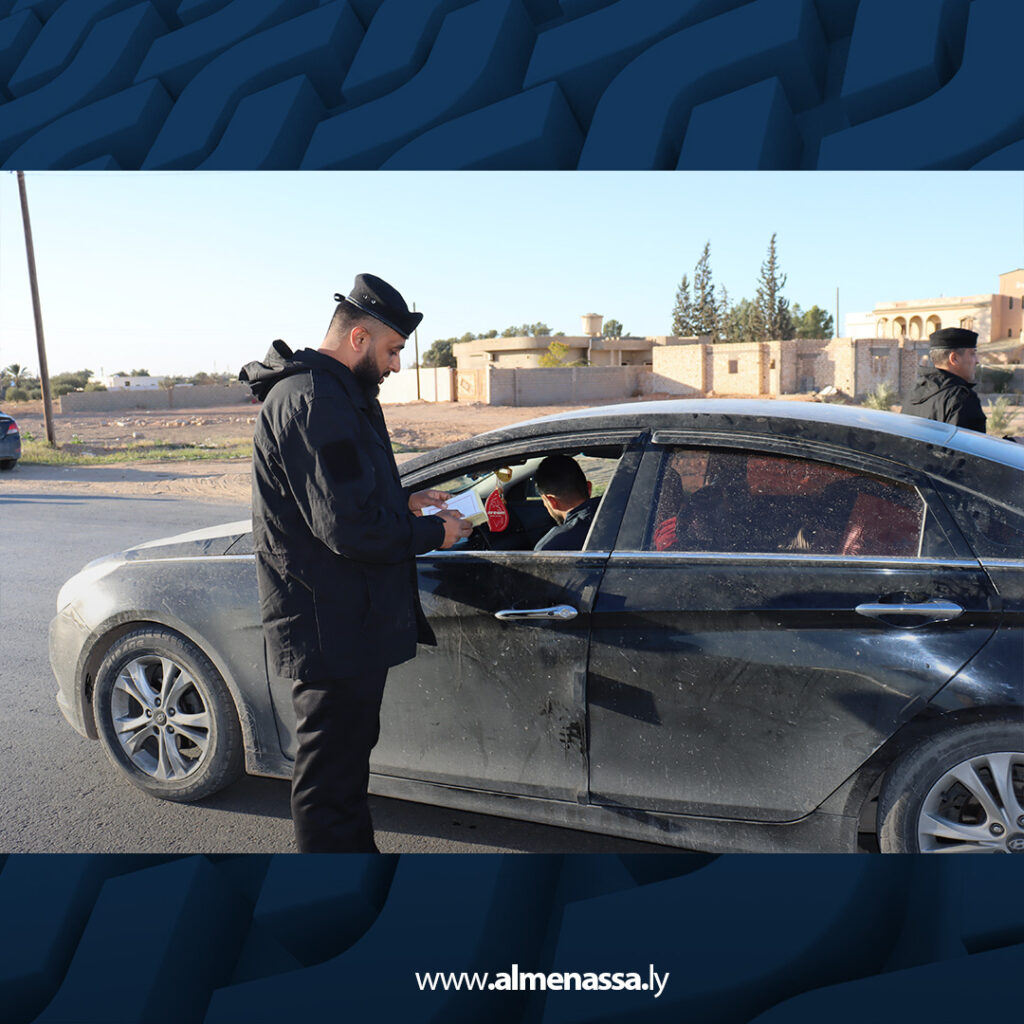 extra Recovered 29.jpg2 29 حملة مرورية مستمرة على السيارات غير المزودة بلوحات في الجفارة والعزيزية