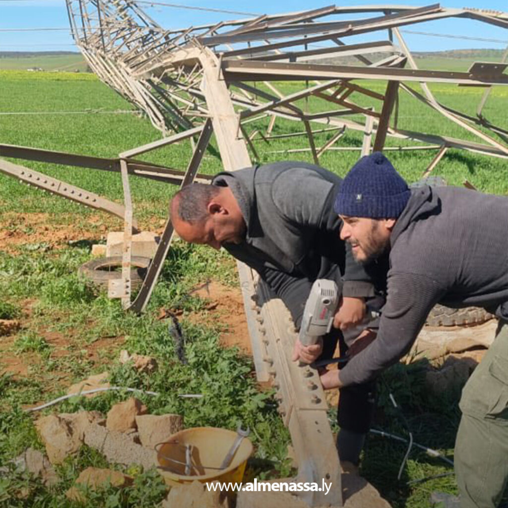 extra Recovered 50.jpg6 50 انطلاق مشروع إعادة نصب 5 أبراج جهد عال على خط المرج – الأبيار بعد الأضرار التي خلفتها العاصفة