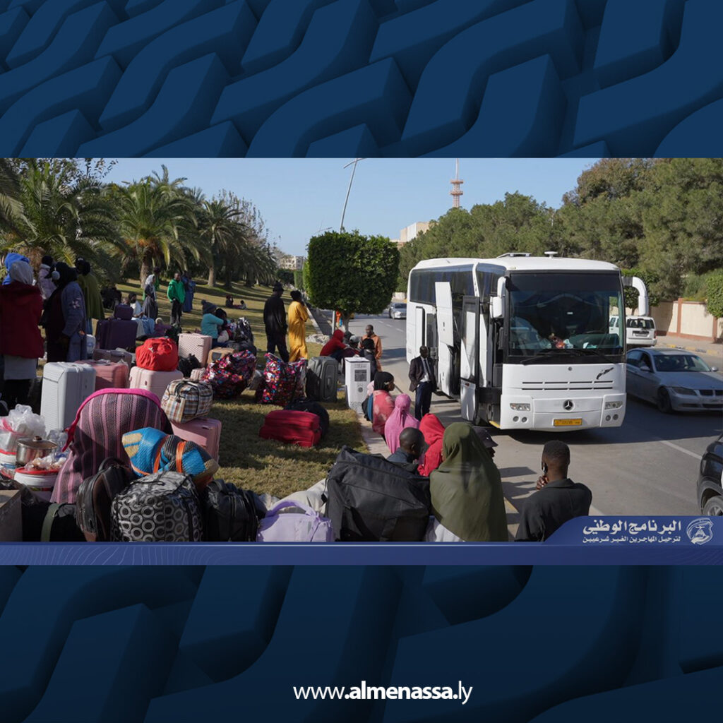 extra Recovered 57.jpg5 57 ترحيل مهاجرين نيجيريين وعودة طوعية لعائلات سورية عبر مطار معيتيقة ضمن البرنامج الوطني لتنظيم الهجرة