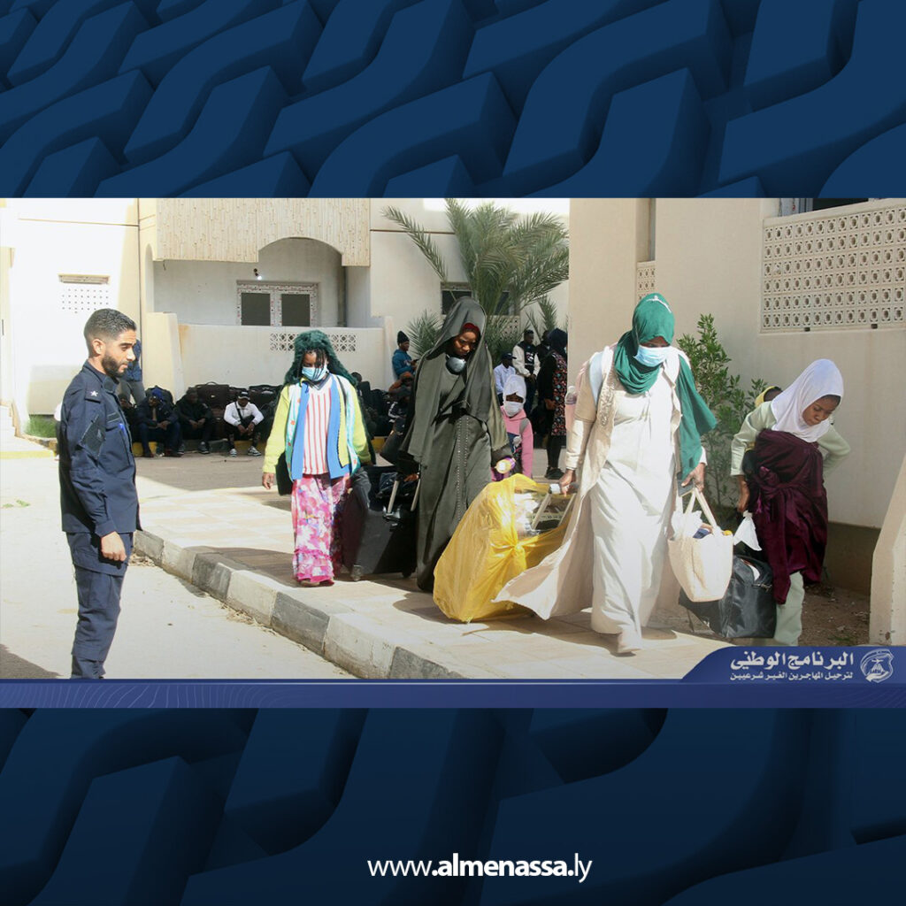 extra Recovered 69.jpg3 69 ترحيل مهاجرين نيجيريين وعودة طوعية لعائلات سورية عبر مطار معيتيقة ضمن البرنامج الوطني لتنظيم الهجرة