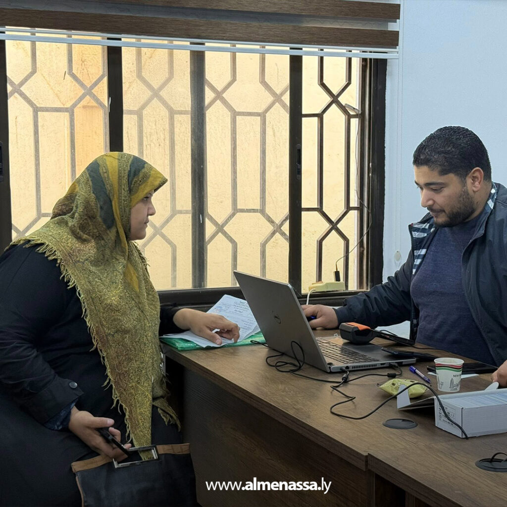 Extra 13.jpg111 13 الهيئة الليبية للإغاثة توزع بطاقات غذائية لـ 500 عائلة بالشراكة مع برنامج الغذاء العالمي