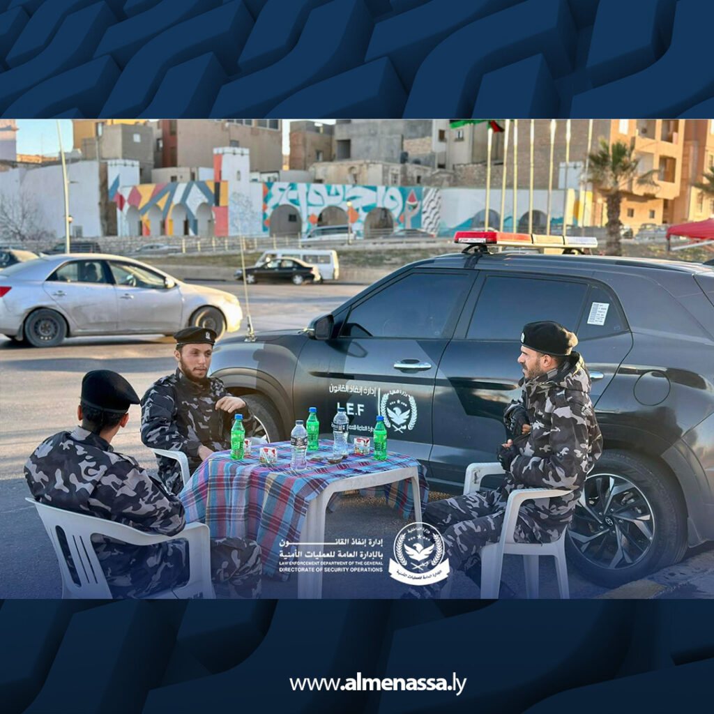 دوريات إنفاذ القانون بطرابلس تشدد انتشارها خلال رمضان لضمان الأمن والسلامة 12 Extra 15.jpg12 15