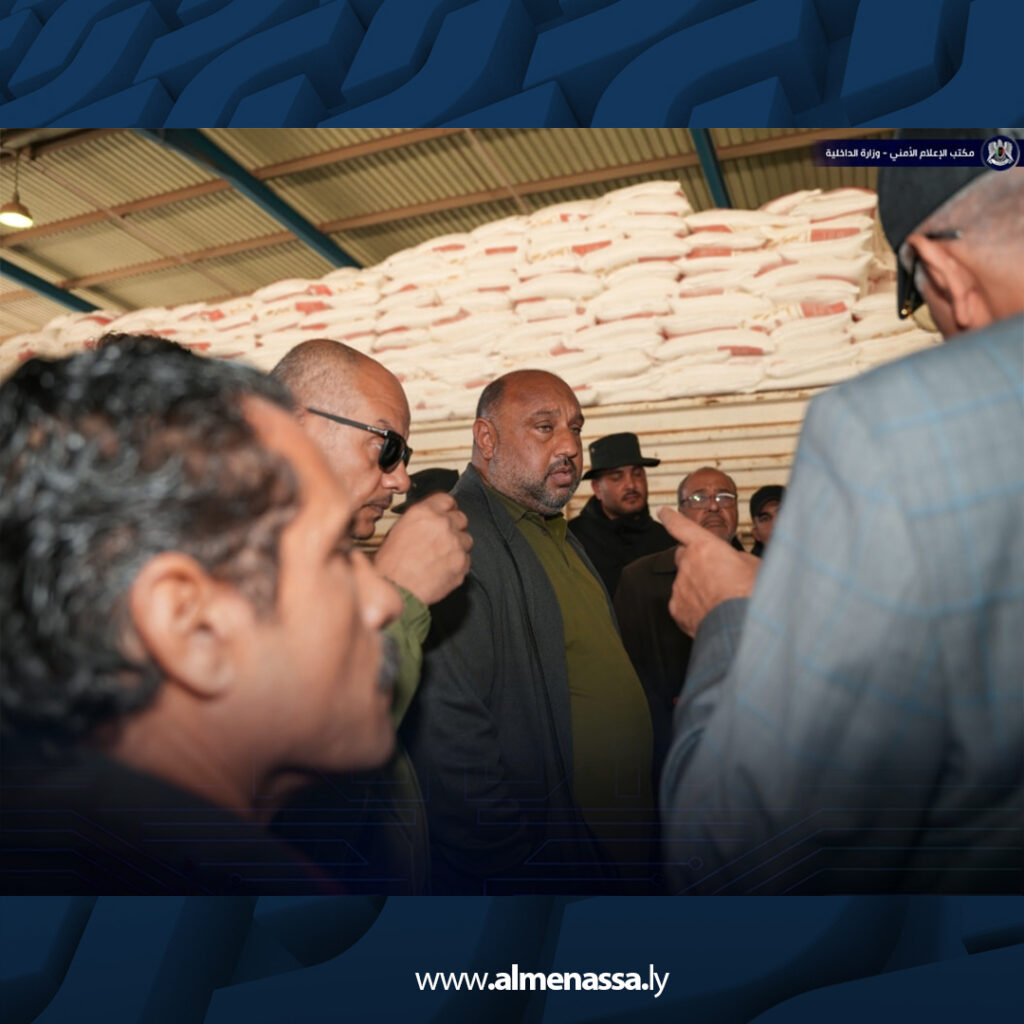 Extra 18.jpg9 18 جولات ميدانية للجنة متابعة أزمة الوقود والسلع التموينية لمتابعة عمليات التوزيع في مختلف المناطق