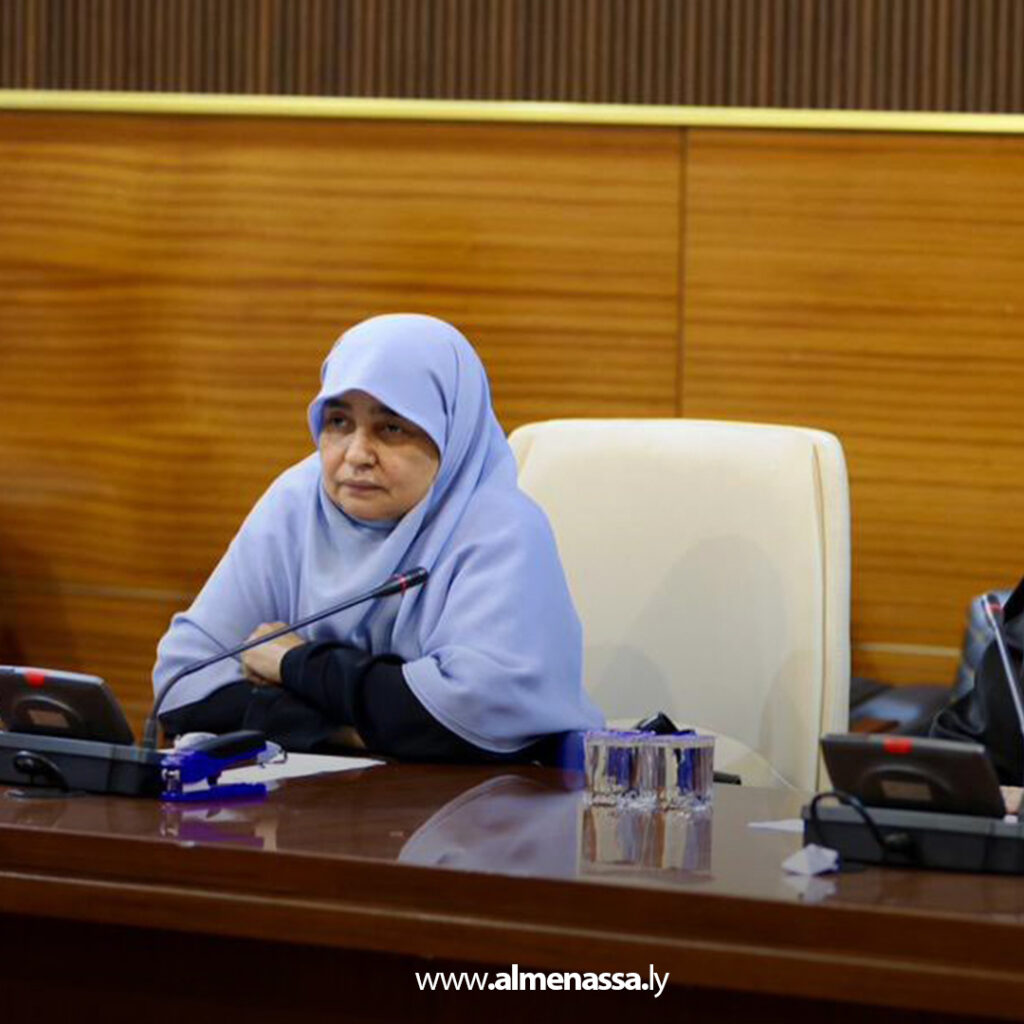 بدء تشغيل خدمات طبية تخصصية داخل عدد من العيادات المجمعة وربطها بالمستشفيات 3 Extra 19.jpg1111 19