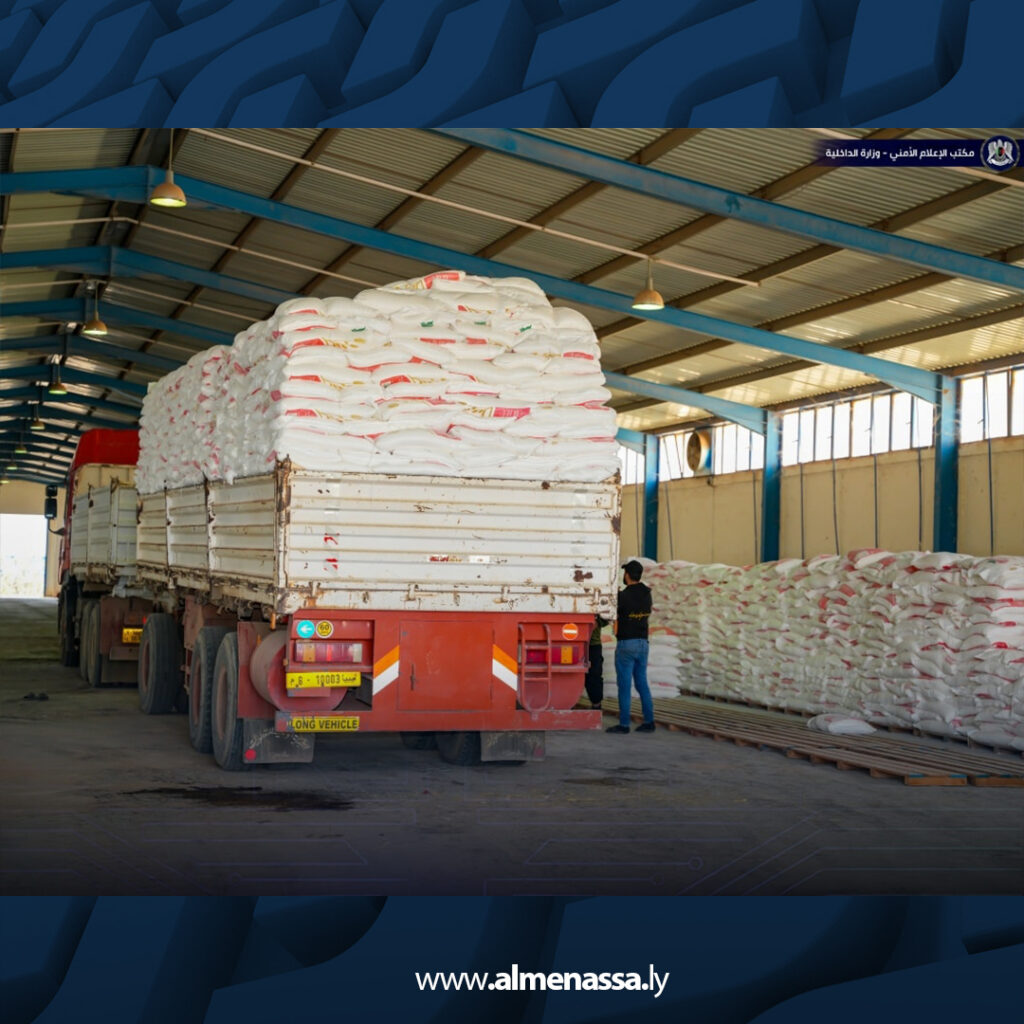 Extra 2.jpg22 2 جولات ميدانية للجنة متابعة أزمة الوقود والسلع التموينية لمتابعة عمليات التوزيع في مختلف المناطق