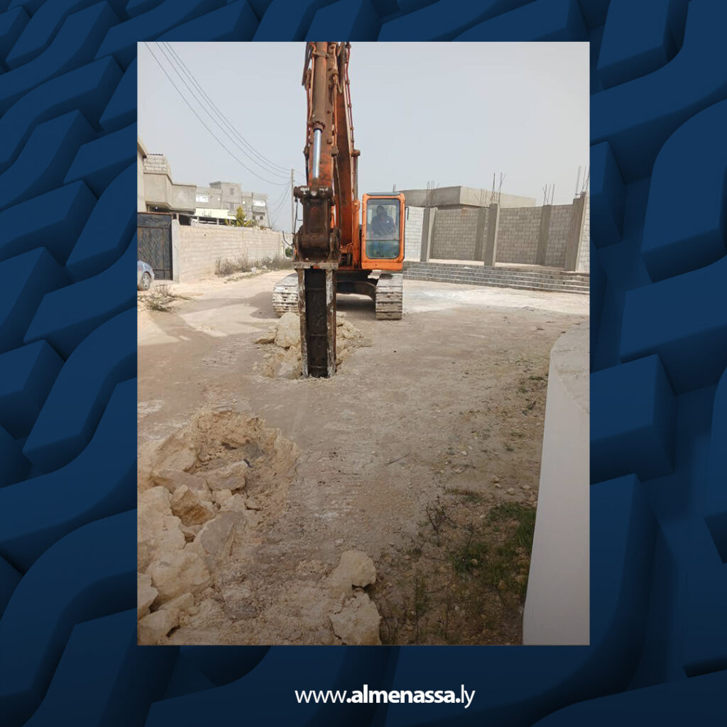 Extra 2.jpg2 2 مشروع لحل مشكلة انخفاض الجهد الكهربائي في حي لخيرش بمدينة البيضاء